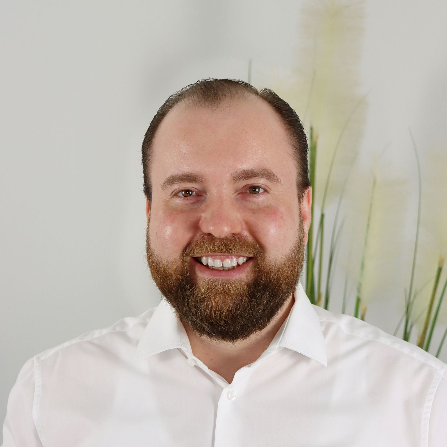 Marius • Head of Logistics & Warehousing Solutions Marius • Head of Logistics & Warehousing Solutions